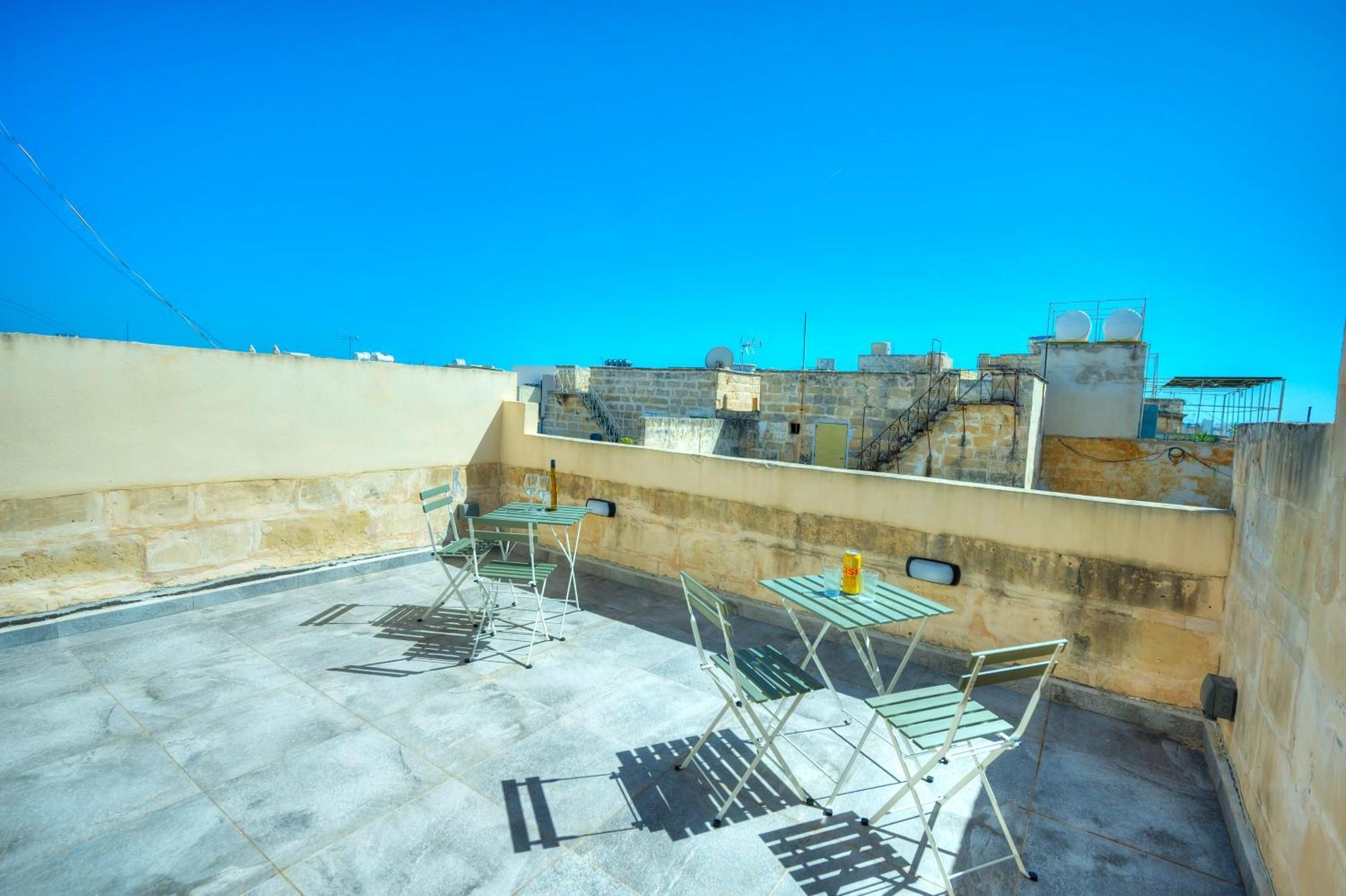 Charming 1Bedroom,Roof Terrace Near Valletta Dazz1-1 Il-Furjana Extérieur photo